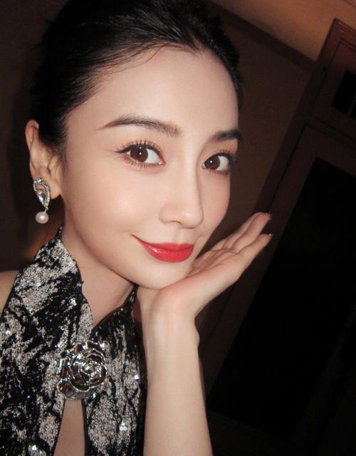 最近高清明星八卦图,娱乐热点与黑公关解析