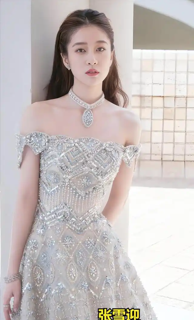 娱乐圈张姓女明星_张姓女星如何找到自己的定位_张姓女星独特气质