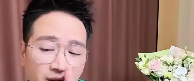 明星黑料不打烊,_娱乐圈顶流明星丑闻_赵露思假助农事件