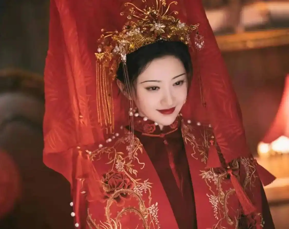 天生富贵相女明星_女明星富贵脸特征_旺夫面相的女明星