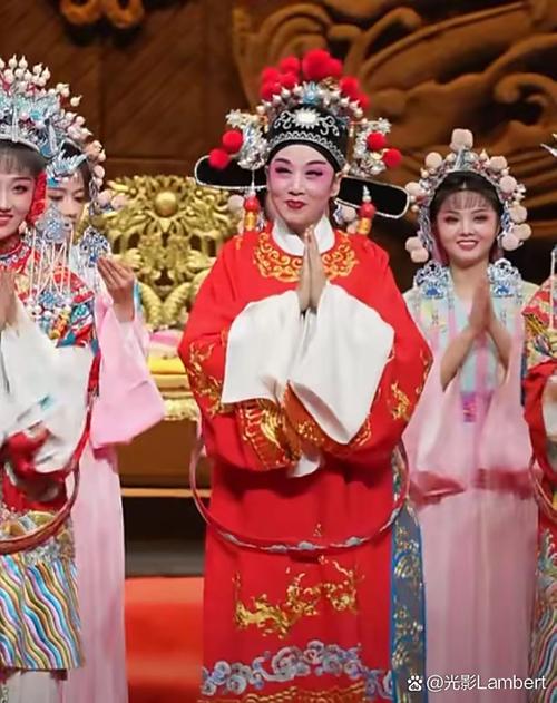 安徽黄梅戏剧院 百鸟朝凤 唢呐班传承_百鸟朝凤在线观看